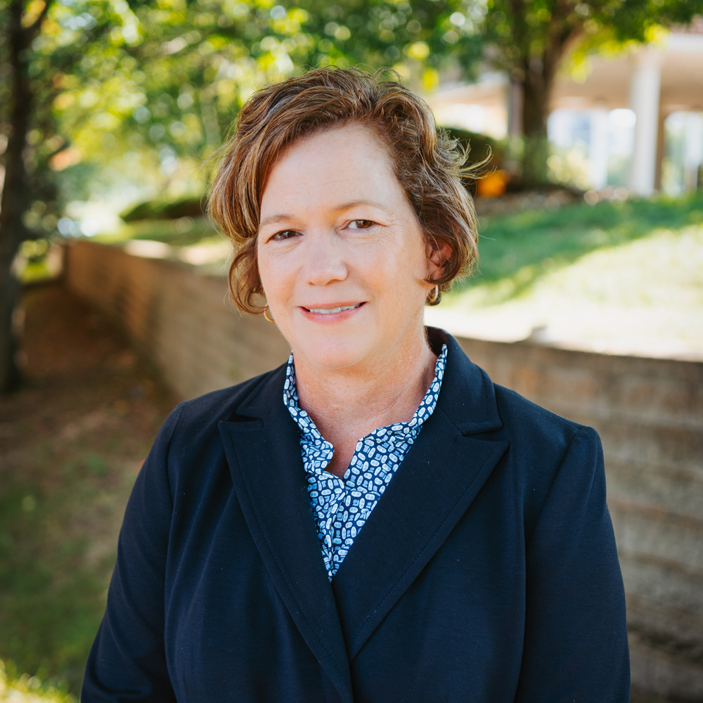Elizabeth Takacs, MD